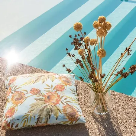 Corali Of Blue Caves Complex Is Your Dream Summer Getaway Willa